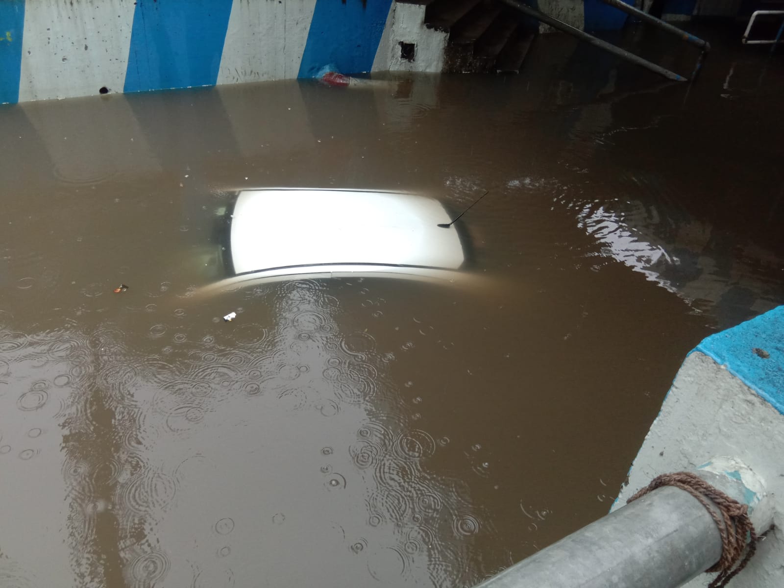 ডুবল গাড়ি