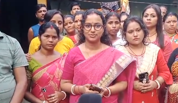 মহিলা সংগঠনে