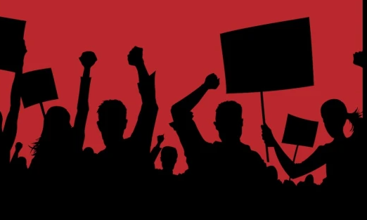 আন্দোলনে