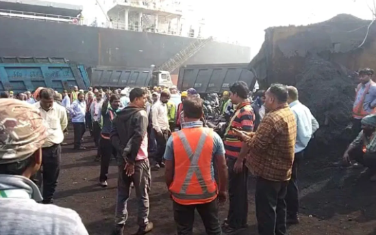 বিক্ষোভে