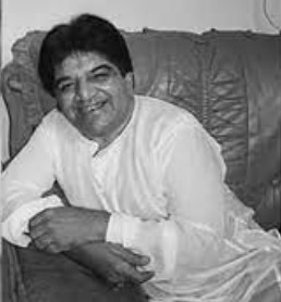 বর্ষীয়ান