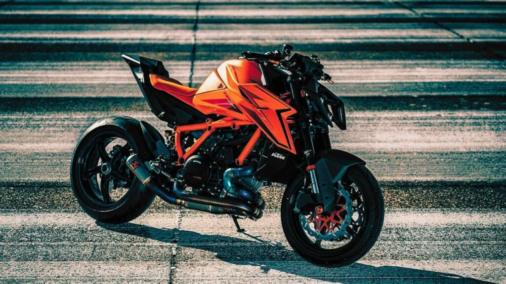 KTM 1390