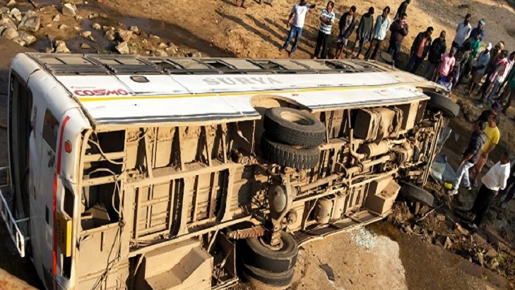 bus acctdent at chhattisgarh