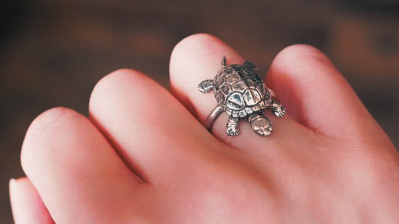 astro tips Turtle Ring