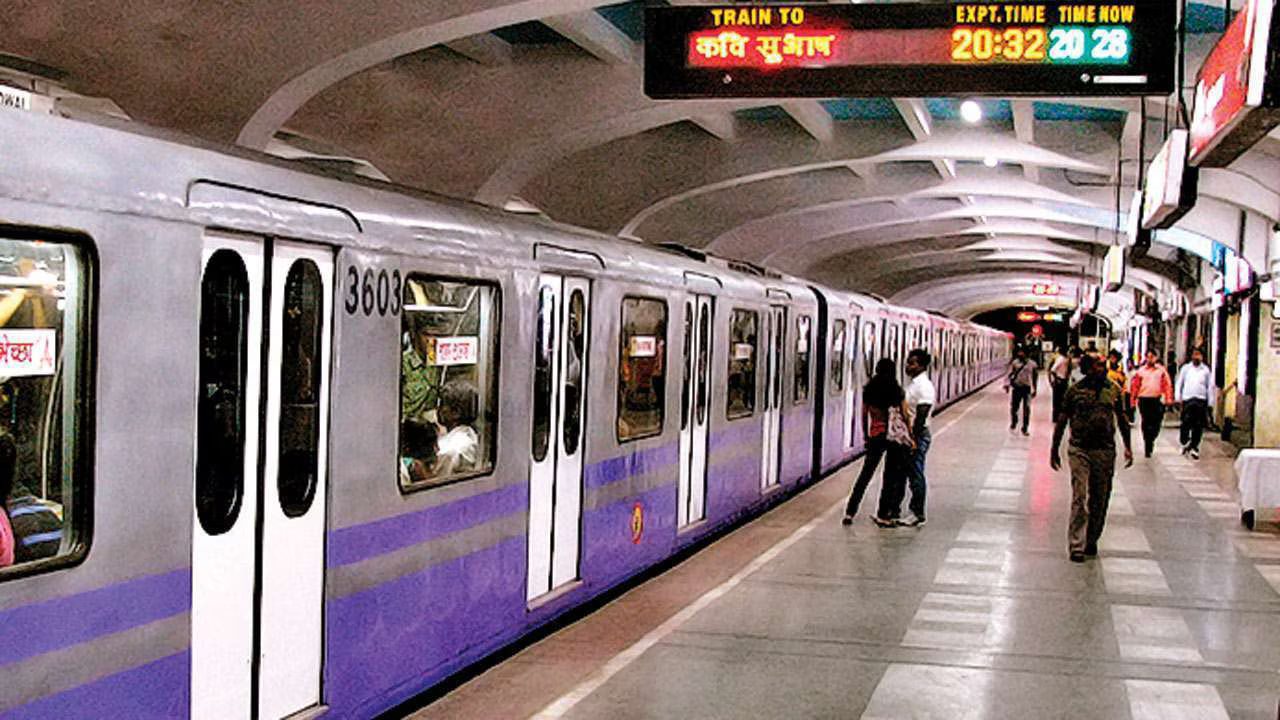 kolkata metro rail