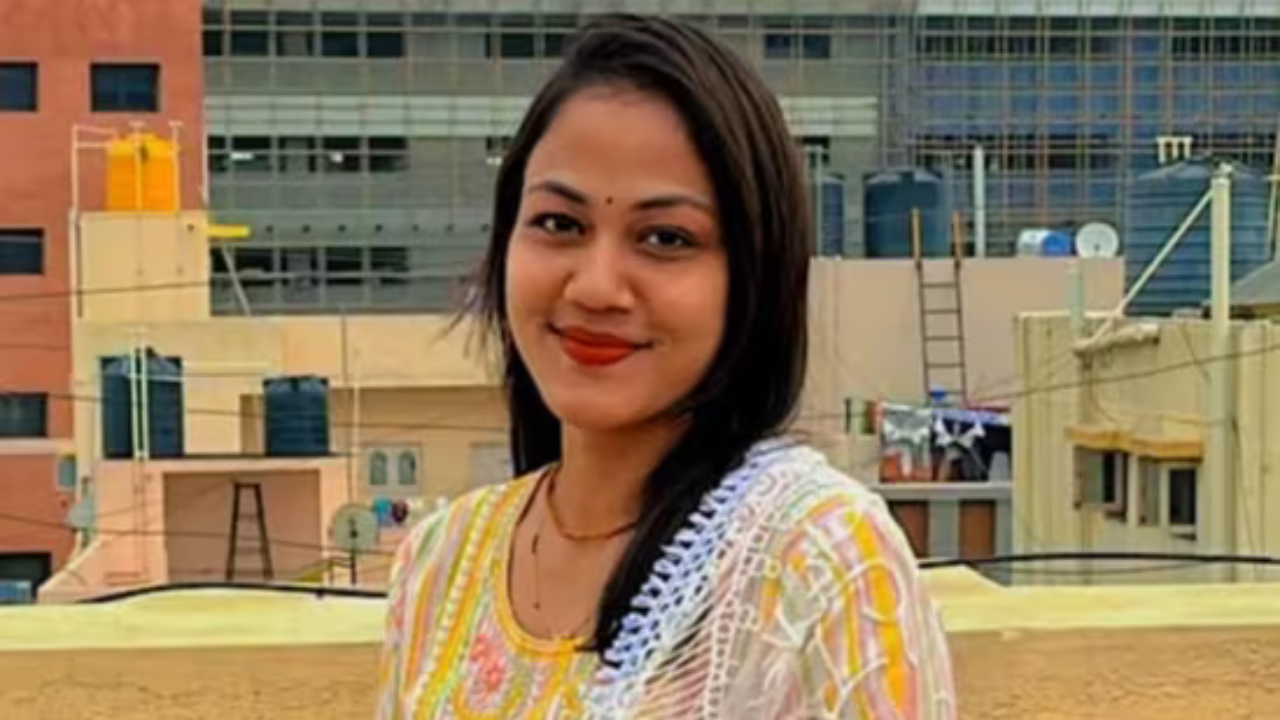 bengaluru-young-woman-murder-suspect-hanged-body-found