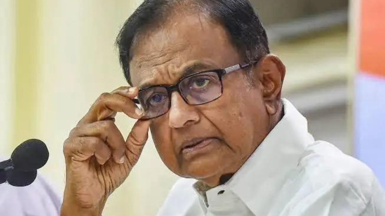 kolkata-airport-tea-price-controversy-p-chidambaram