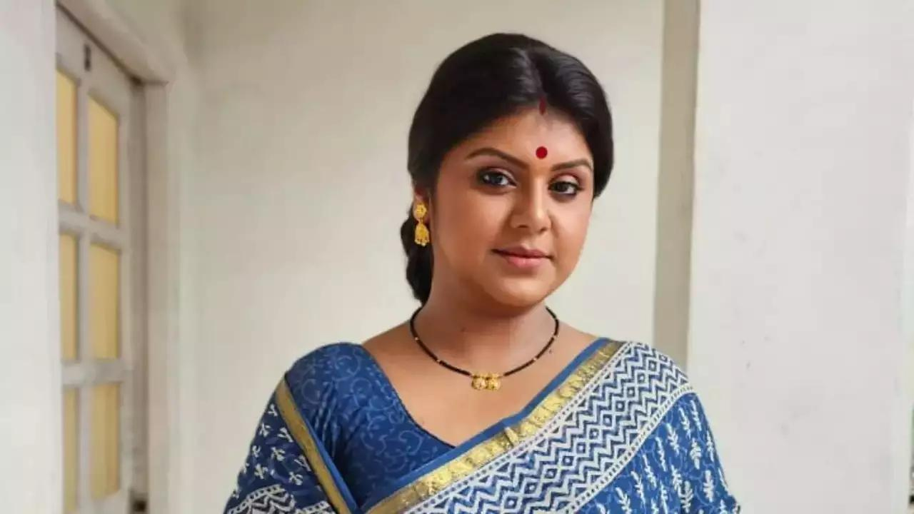 tmc-leaders-controversy-mousumi-bhattacharya