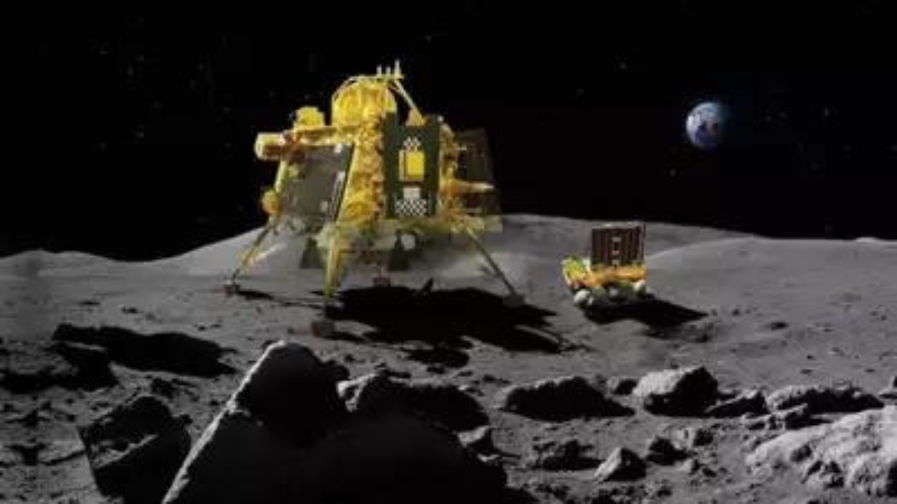 chandrayaan-3-rover-discovery-160-km-crater