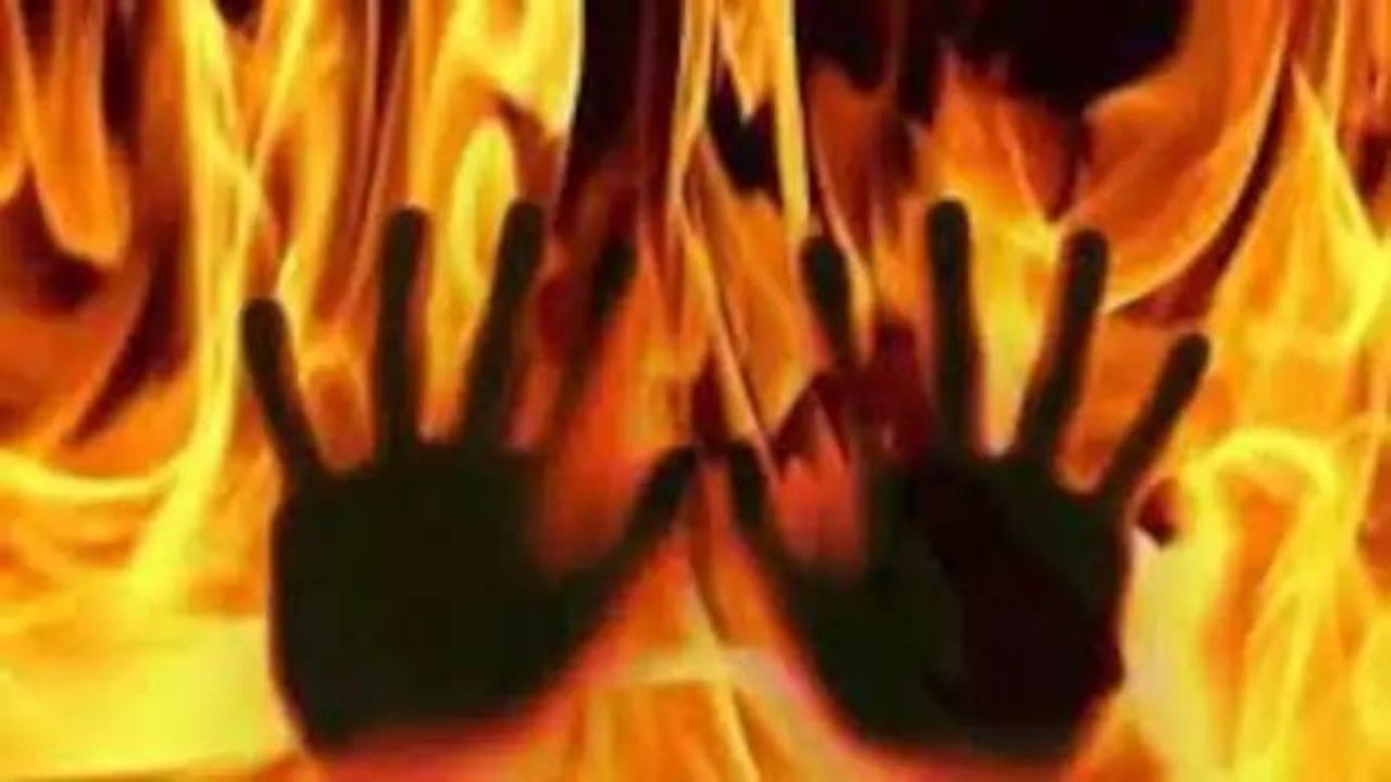 mother-burned-by-sons-in-tripura