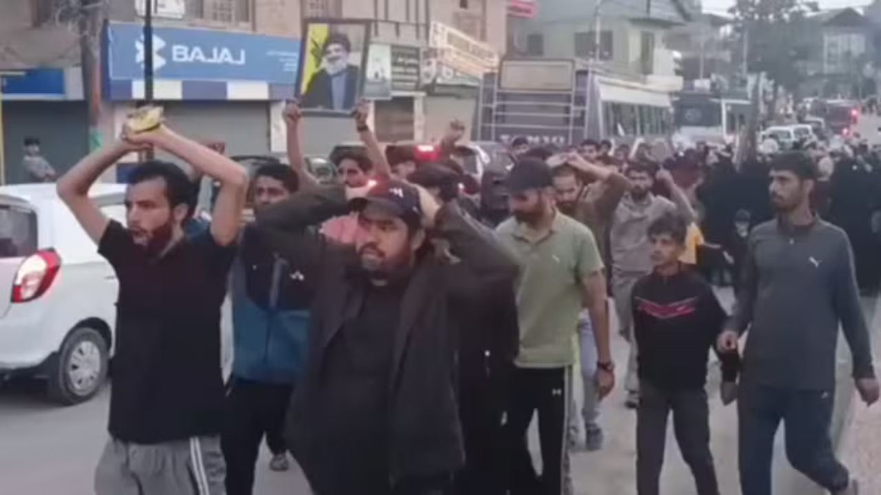 kashmir-protests-hasan-nasrallah-death-pdp-mehbooba-mufti