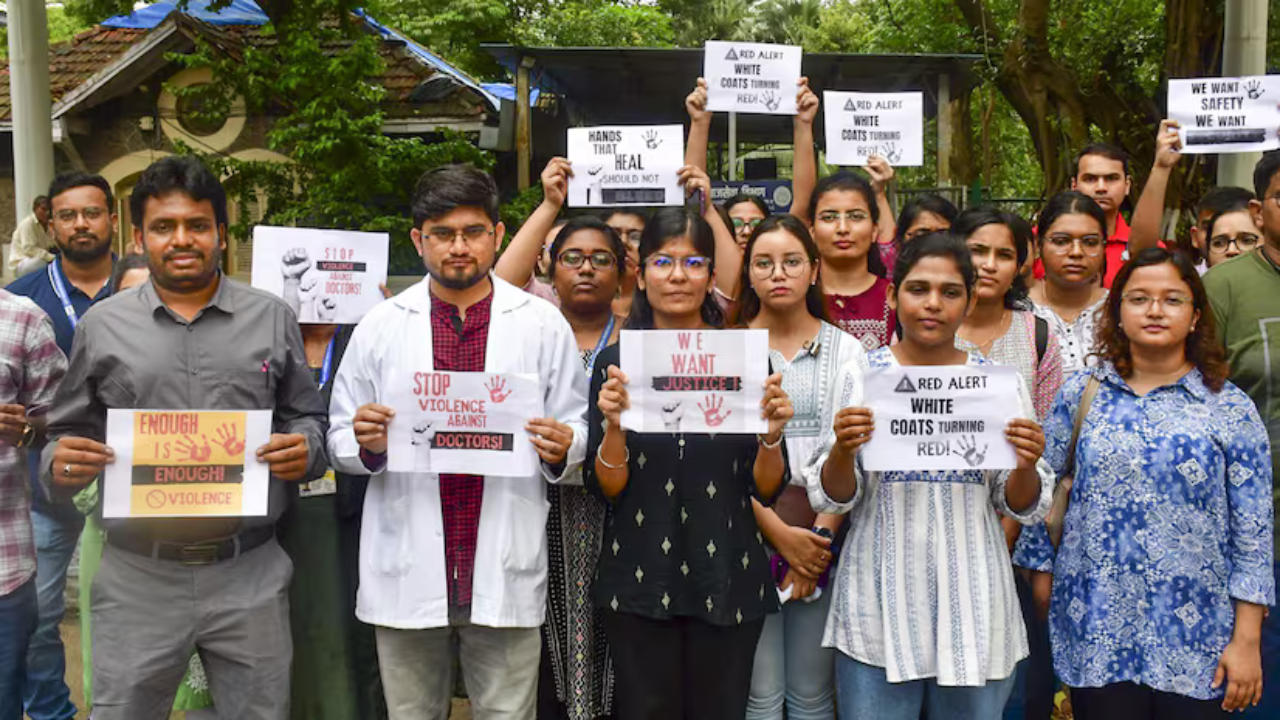 junior-doctors-strike-west-bengal-healthcare
