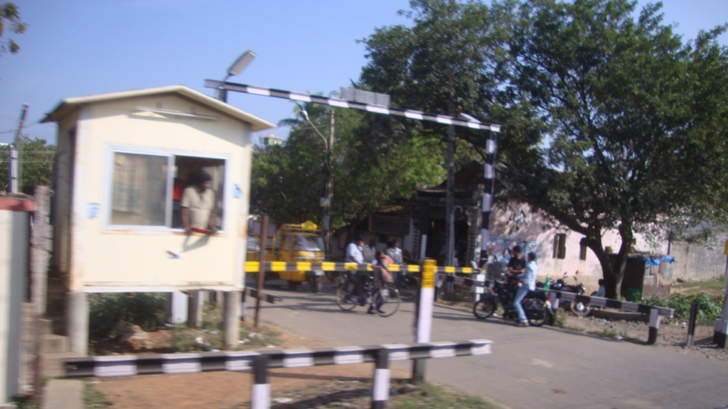 villagers-protest-closure-of-road-demand-rail-gate