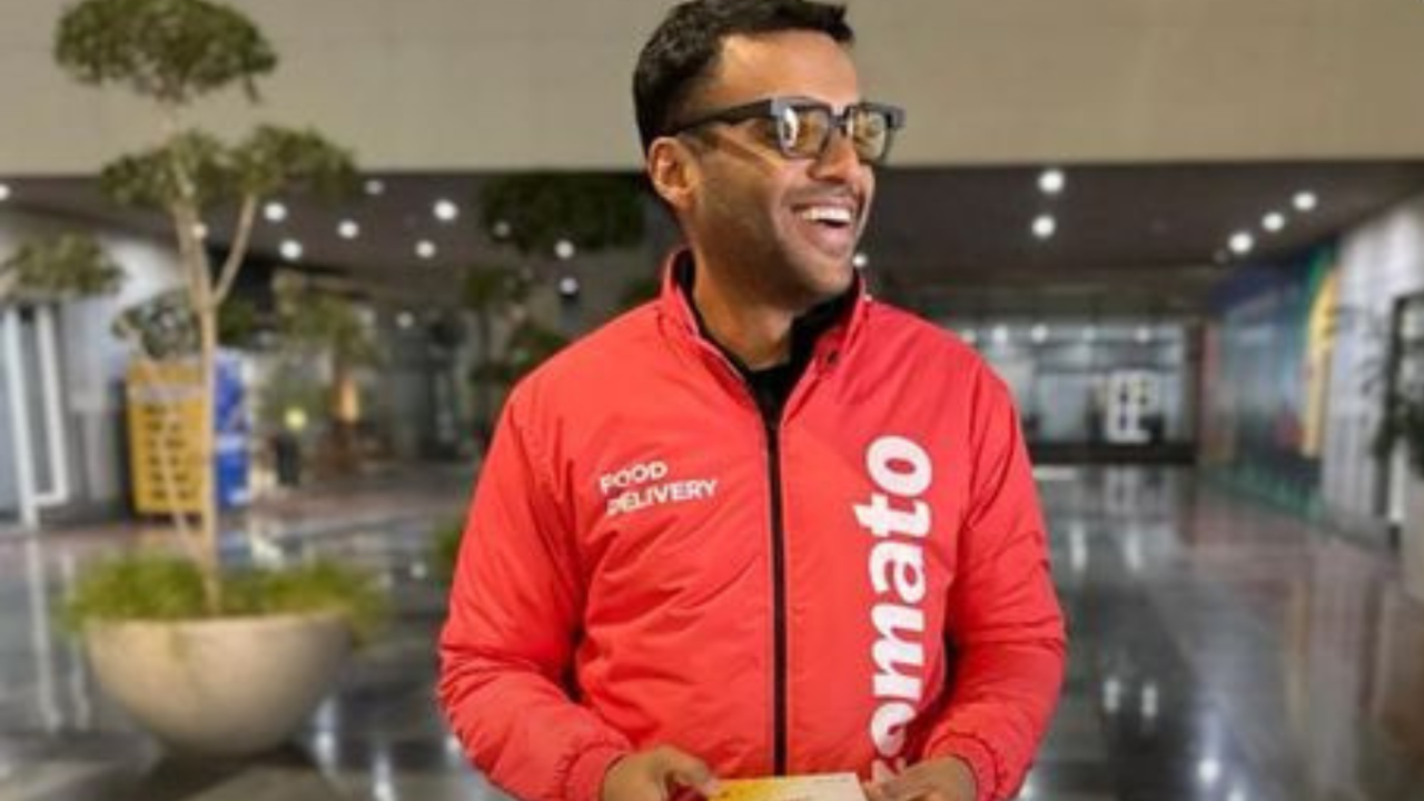 zomato-ceo-deepinder-goel-entry-level-hiring