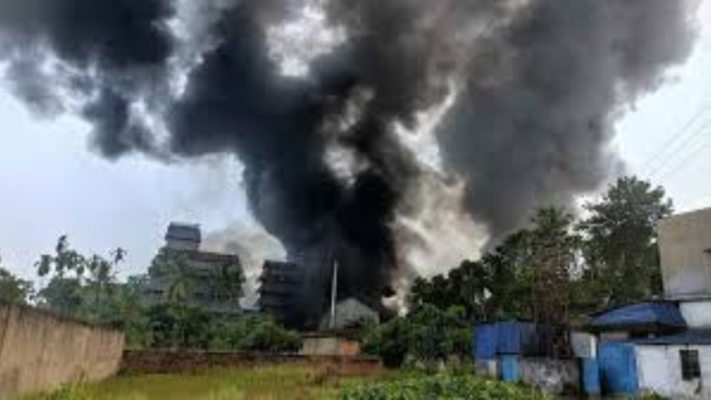 মধ্যমগ্রাম বিস্ফোরণ