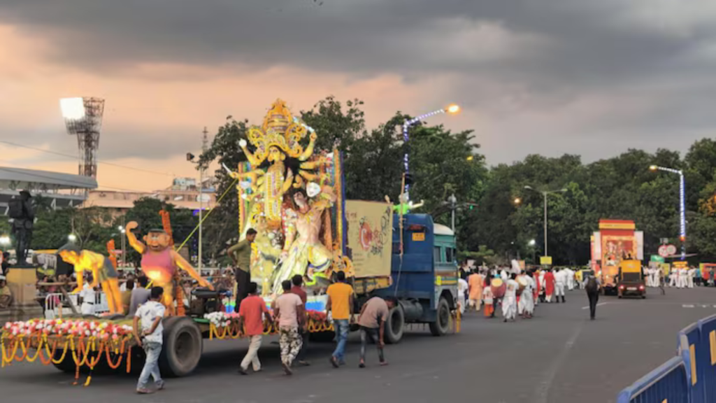 kolkata-puja-dharoha-carnival