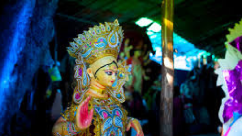 footpath-durga-puja-artist