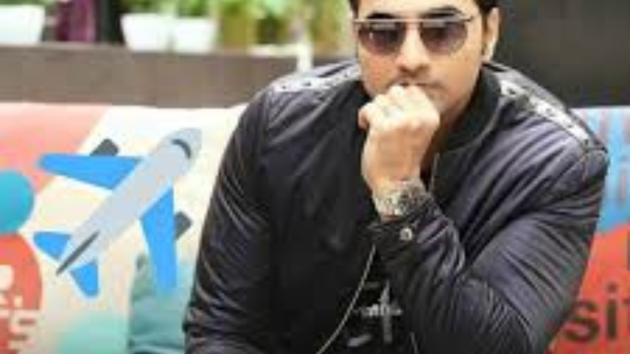 বলিউডে দেবের আগমনে