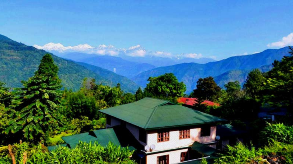 প্রকৃতির কোলে ছুটি