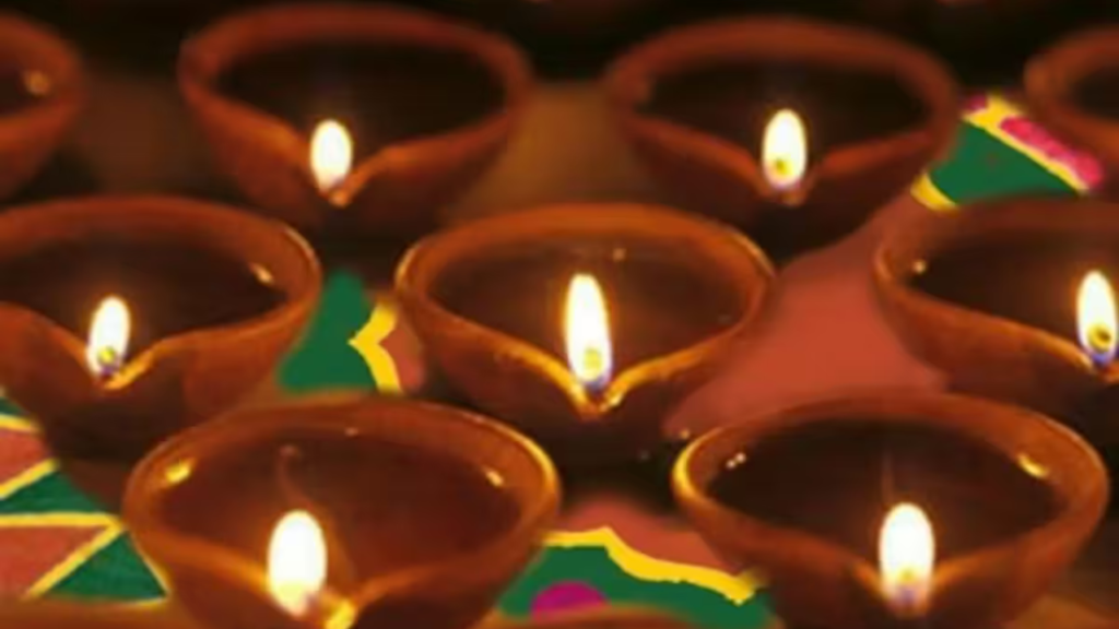 প্রদীপ জ্বালানোর কৌশল