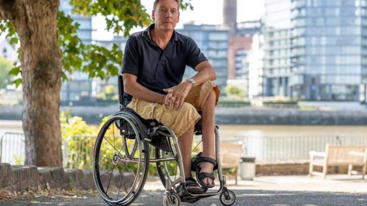 journalist-frank-gardner-airline-disability-incident