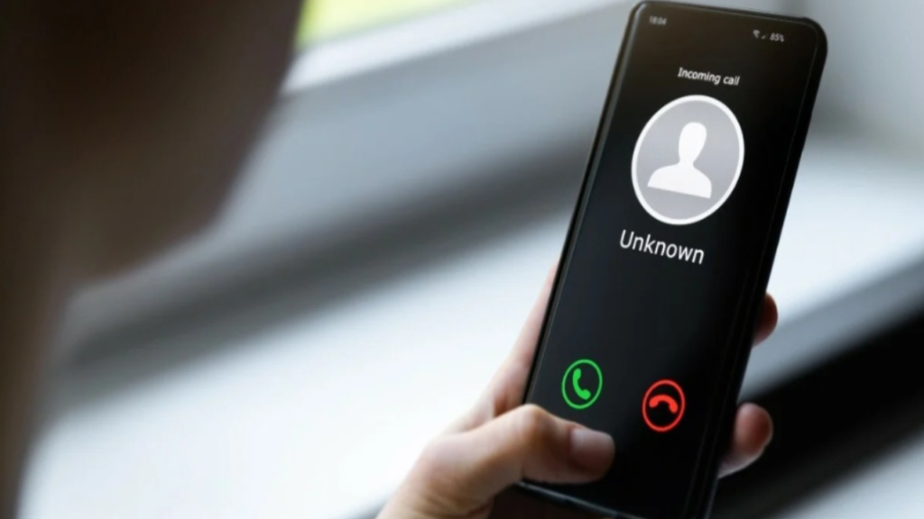 elderly-woman-dies-heart-attack-fake-police-call