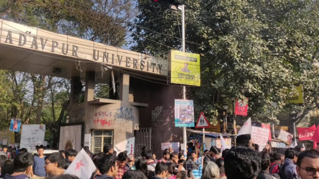 jadavpur-university-protest-demand-justice