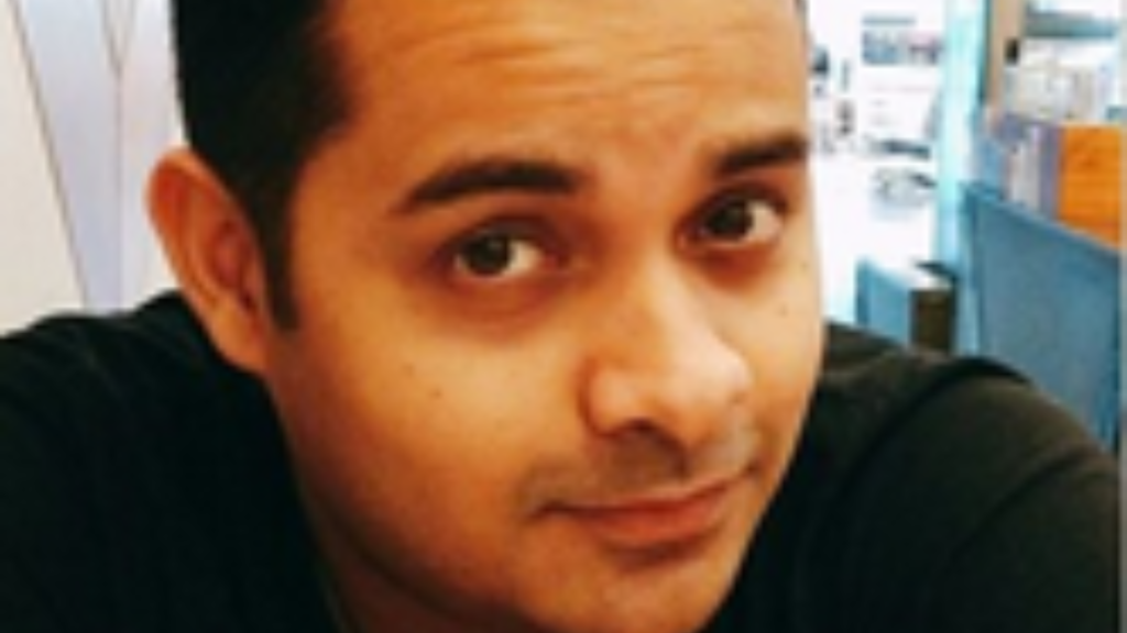 শ্রেয়া ঘোষালের কনসার্টে সোমক ঘোষের চিঠি