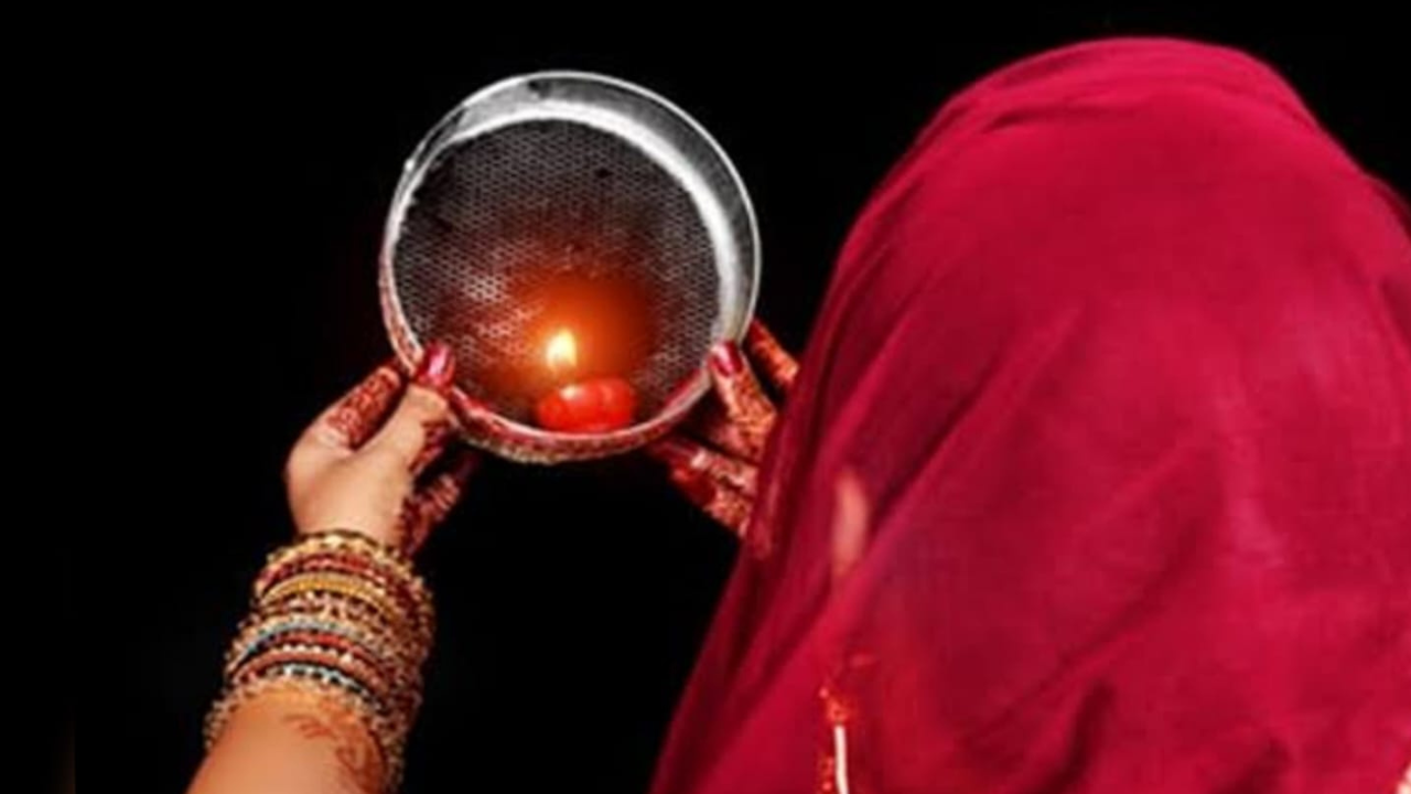 করবা চৌথের দিন উপোষ করে স্বামীকে বিষ খাইয়ে খুন