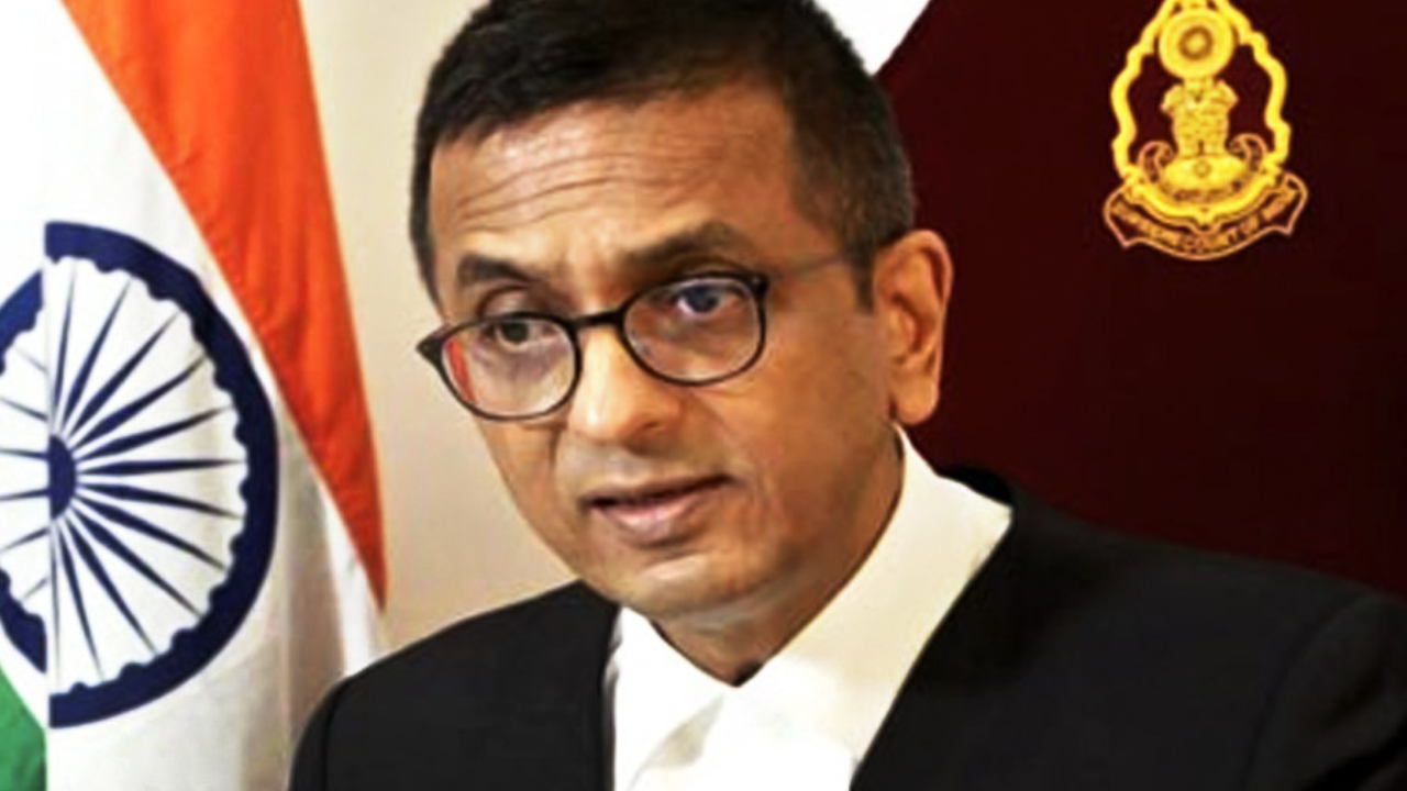 প্রধান বিচারপতি ডি ওয়াই চন্দ্রচূড়ের অবসর