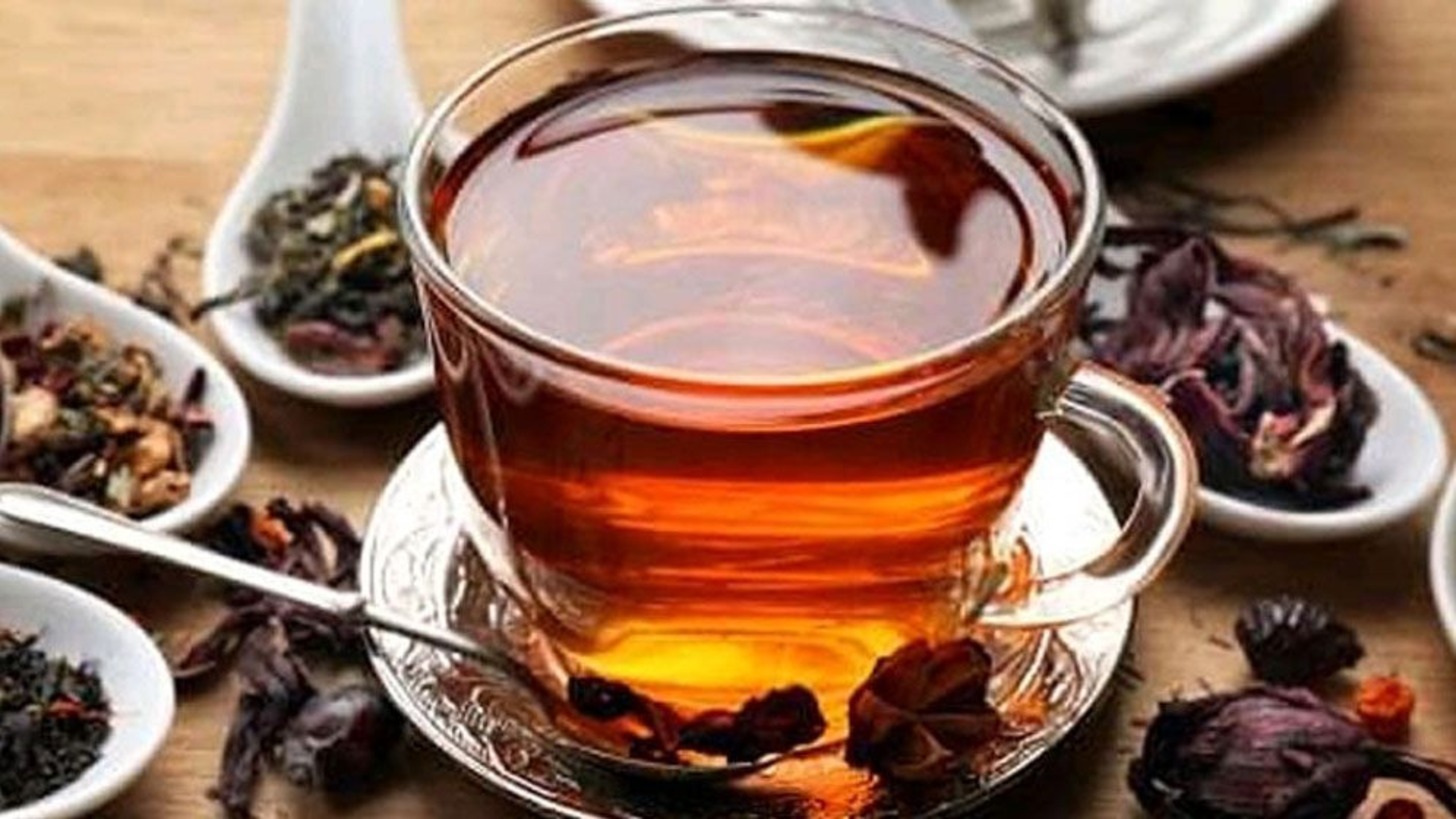 আদা-লবঙ্গ চা