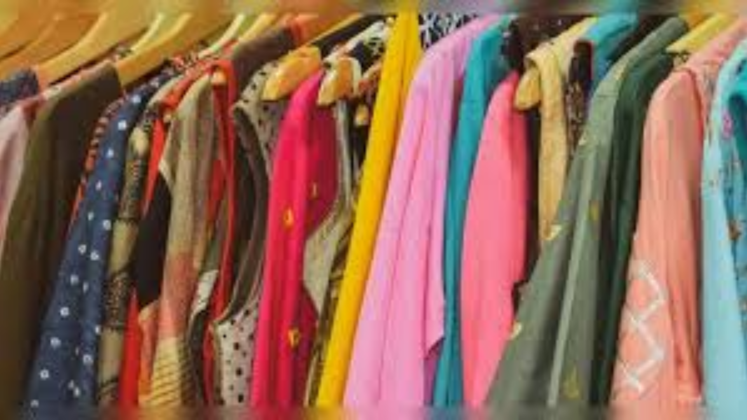 সপ্তাহের প্রতিদিন কোন রং পরবেন?