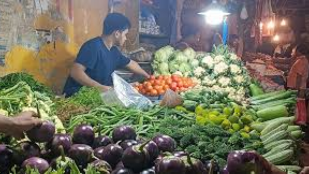 বাজারে মূল্যবৃদ্ধির