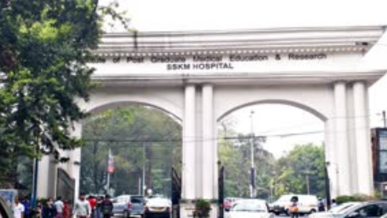 এসএসকেএমে জুনিয়র চিকিৎসকের আত্মহত্যার চেষ্টা
