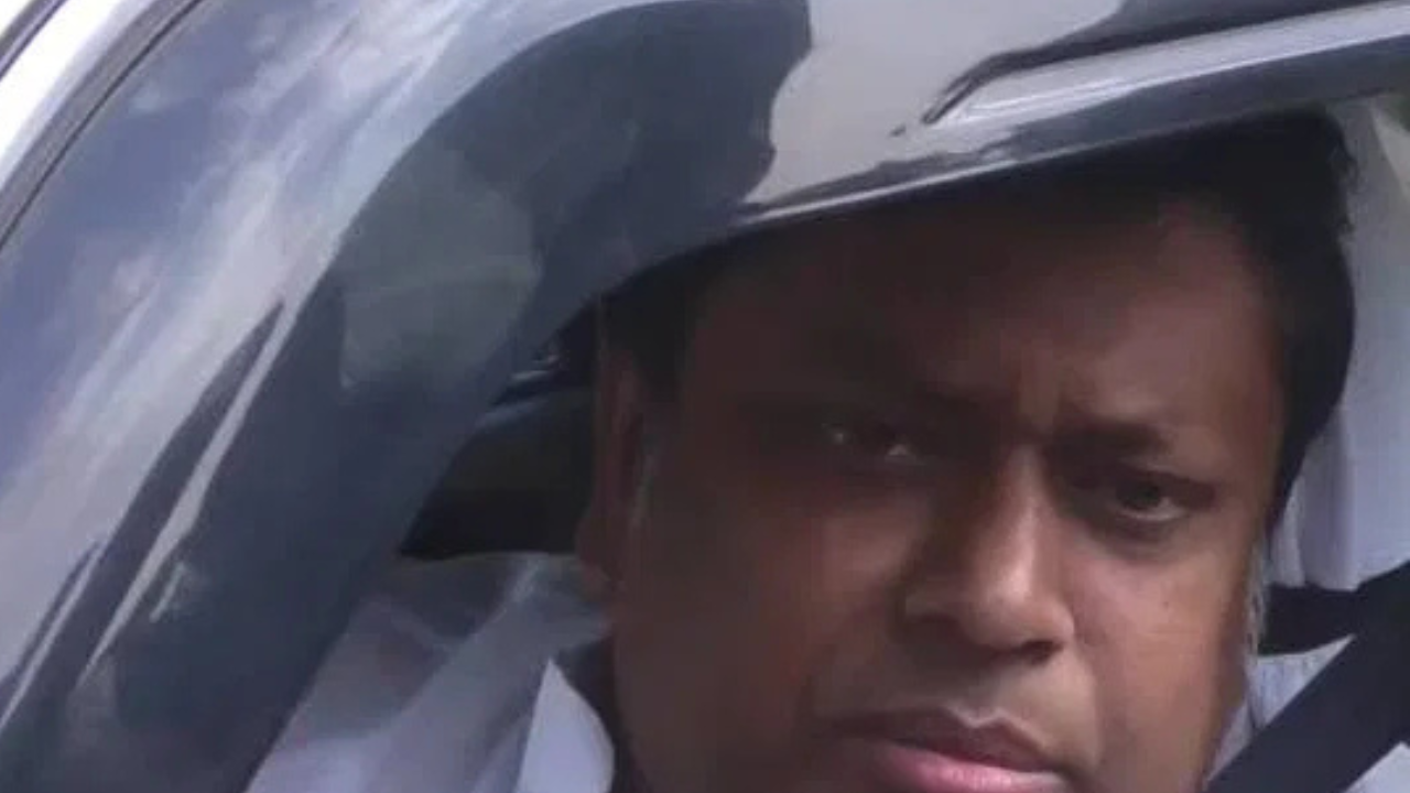 কৃষ্ণনগরে পুলিশের বাধায় সুকান্ত মজুমদারের বেলডাঙ্গা যাত্রা বিপর্যস্ত