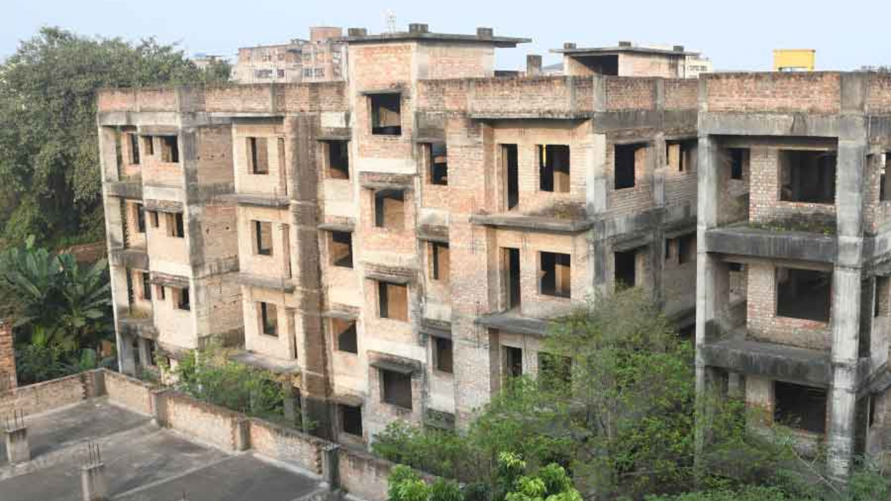 সালকিয়া উড়ালপুল প্রকল্প এখনও অসম্পূর্ণ