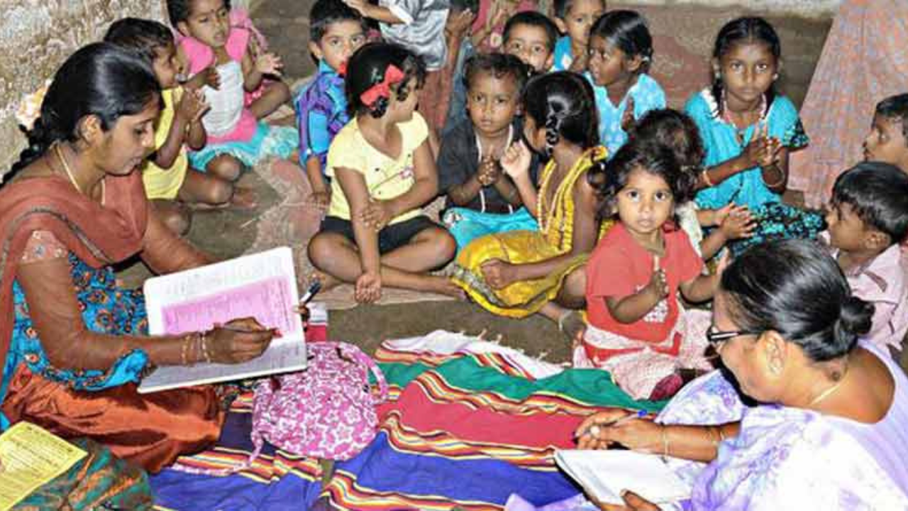 অসিত মজুমদারের কাছে বকা খেলেন দিদিমণি