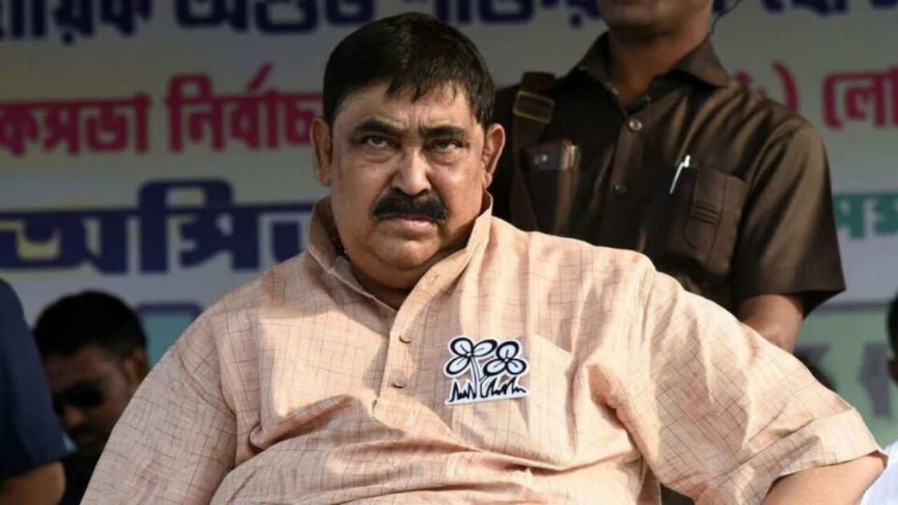 বীরভূমে তৃণমূলের অন্দরে অশান্তি