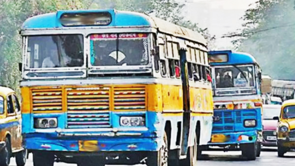 বেসরকারি বাসের রেষারেষি বন্ধে নতুন পদক্ষেপ