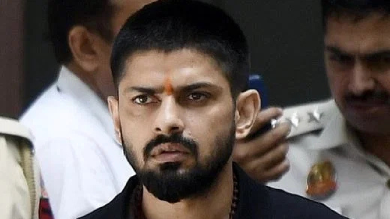 লরেন্স বিষ্ণোই গ্যাংয়ের মগজধোলাইয়েই বাবাকে খুন করল শিব কুমার গৌতম