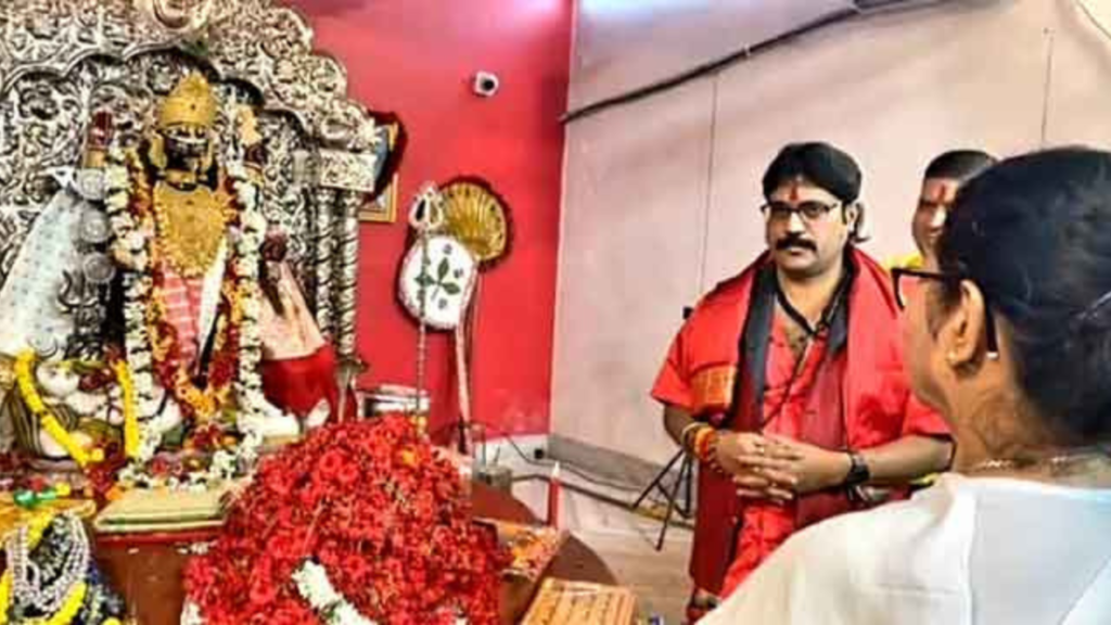 মমতা বন্দ্যোপাধ্যায়ের নৈহাটি সফর