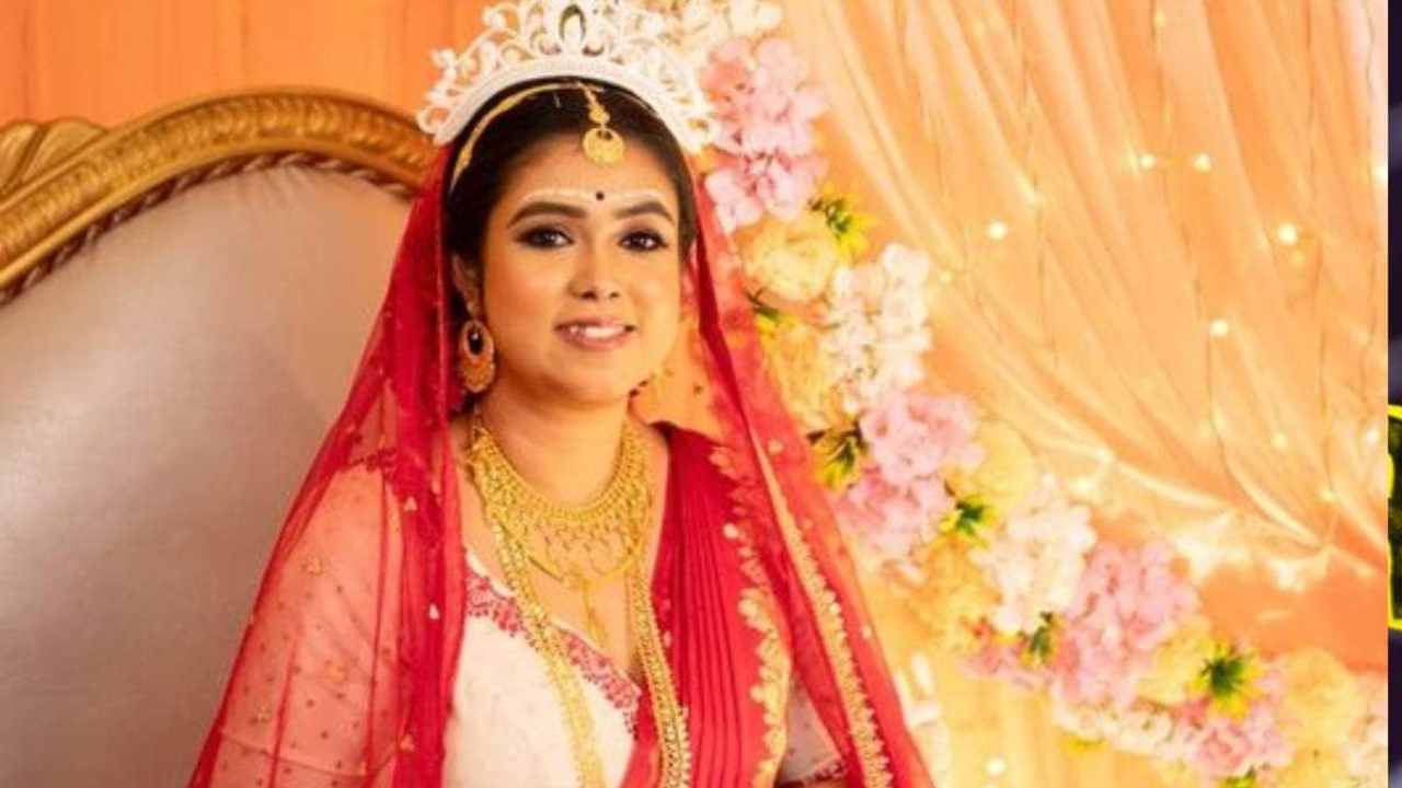 ‘সোনার গয়না না পরেই বিয়ে!’