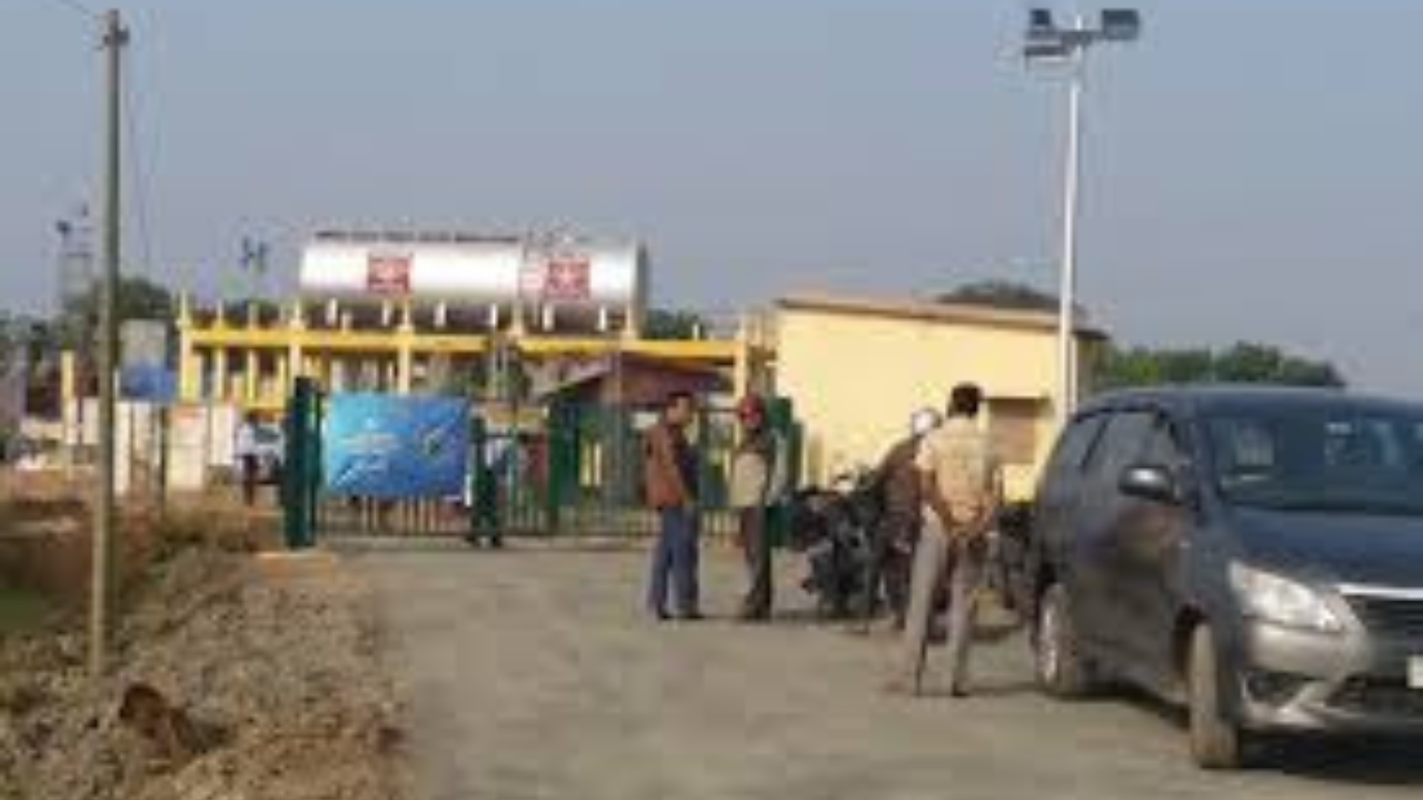 পশ্চিমবঙ্গে খনিজ তেল উত্তোলনের পথে বাধা