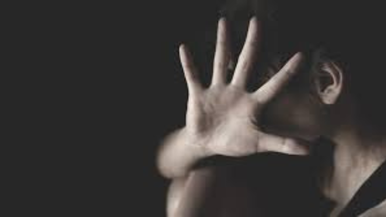 নাবালিকাকে শ্লীলতাহানি