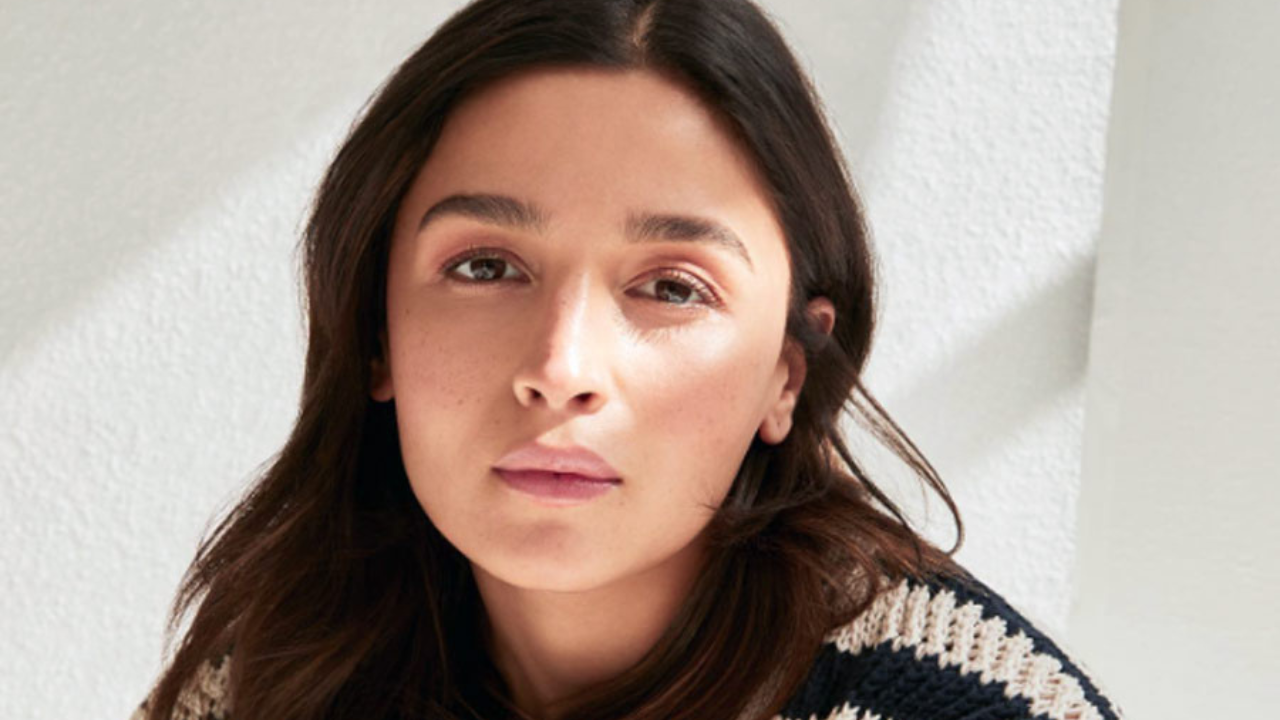 আলিয়ার ঝলমলে ত্বকের রহস্য