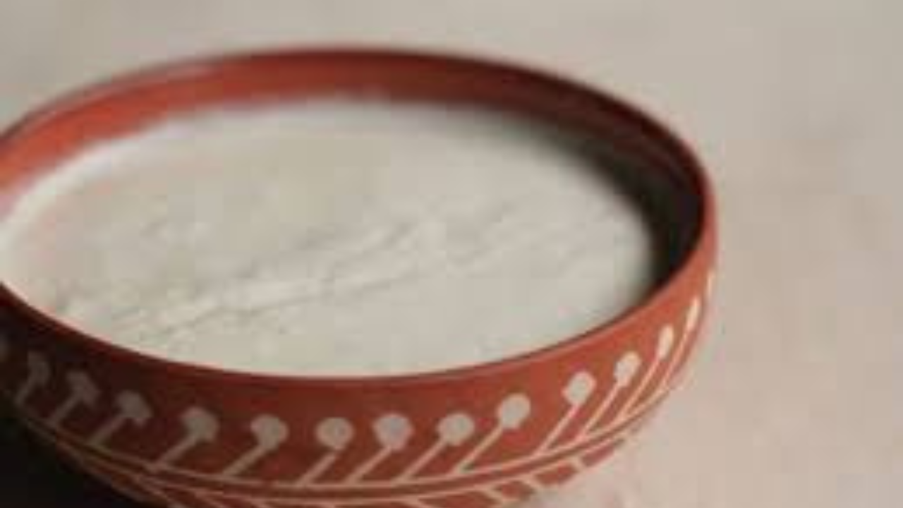 ঘরে দই পাতা