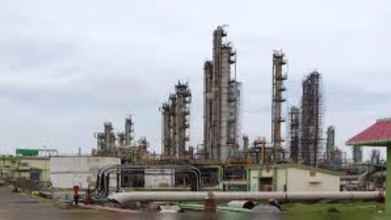 হলদিয়া পেট্রোকেমিক্যাল মামলায় রাজ্যের জন্য নতুন চ্যালেঞ্জ