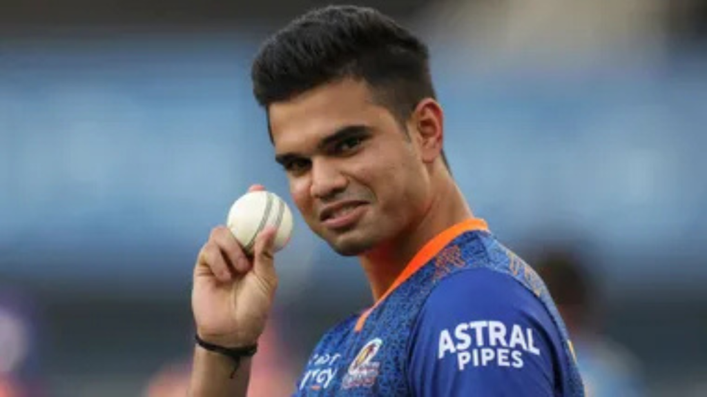 বাঁ হাতি শচীন পুত্রের ৫ উইকেট