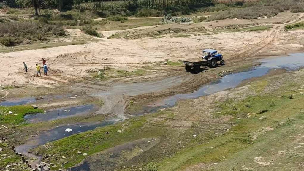 বালি পাচারে উঠে এল নতুন কেলেঙ্কারি