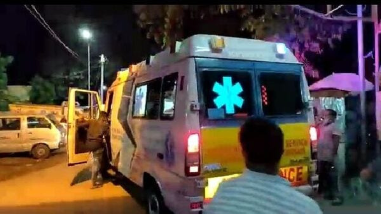 সাংসদের দেওয়া অ্যাম্বুলেন্স গায়েব